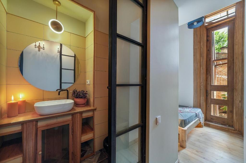 Luxury House Apartment Tbilisi ภายนอก รูปภาพ